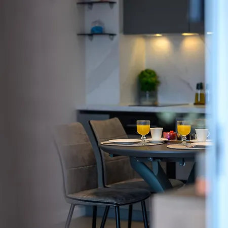 Aparment King *